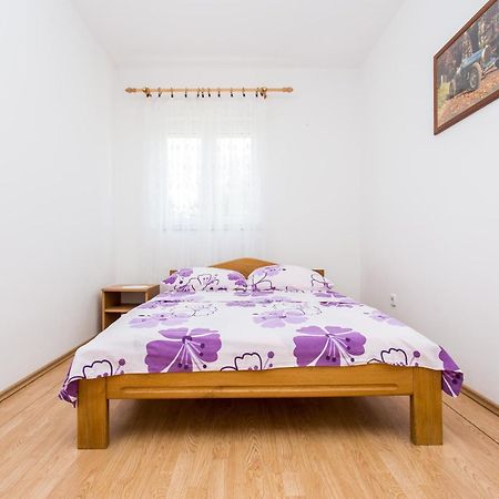Apartman Justinic Šilo Zimmer foto