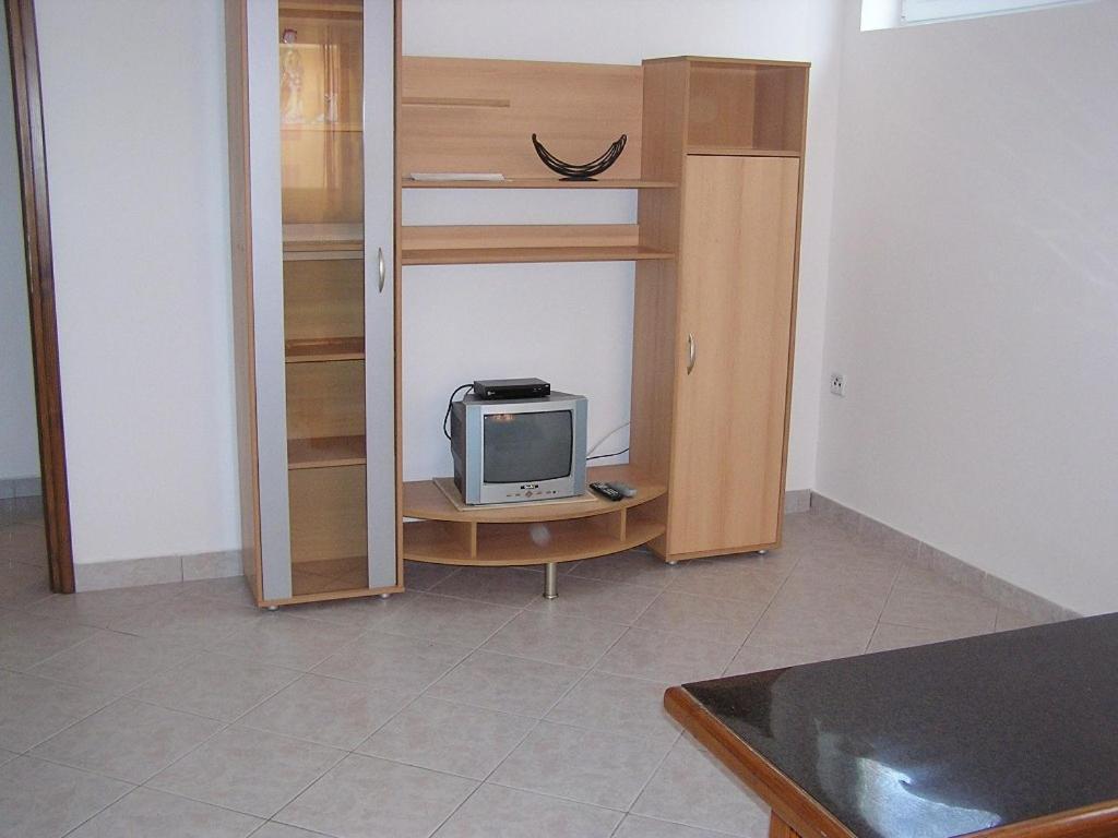 Apartman Justinic Šilo Exterior foto